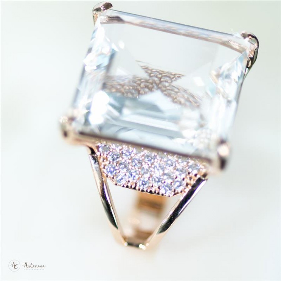 Anel Cristal Quadrado Cravejado Banhado Em Ouro 18k