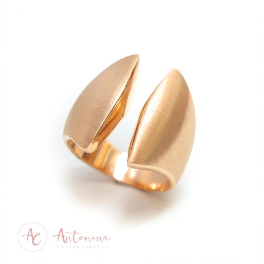 Anel Fenda Largo Fosco Banhado Em  Ouro 18k