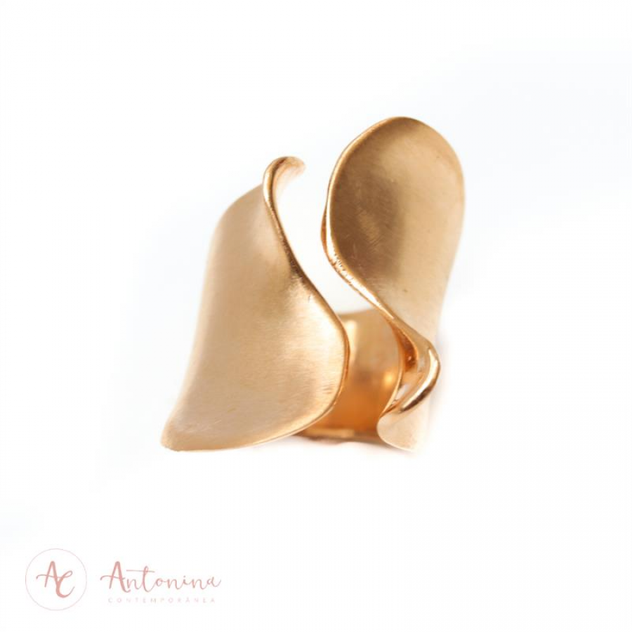Anel Encaixe De Ondas Banhado Em Ouro 18k