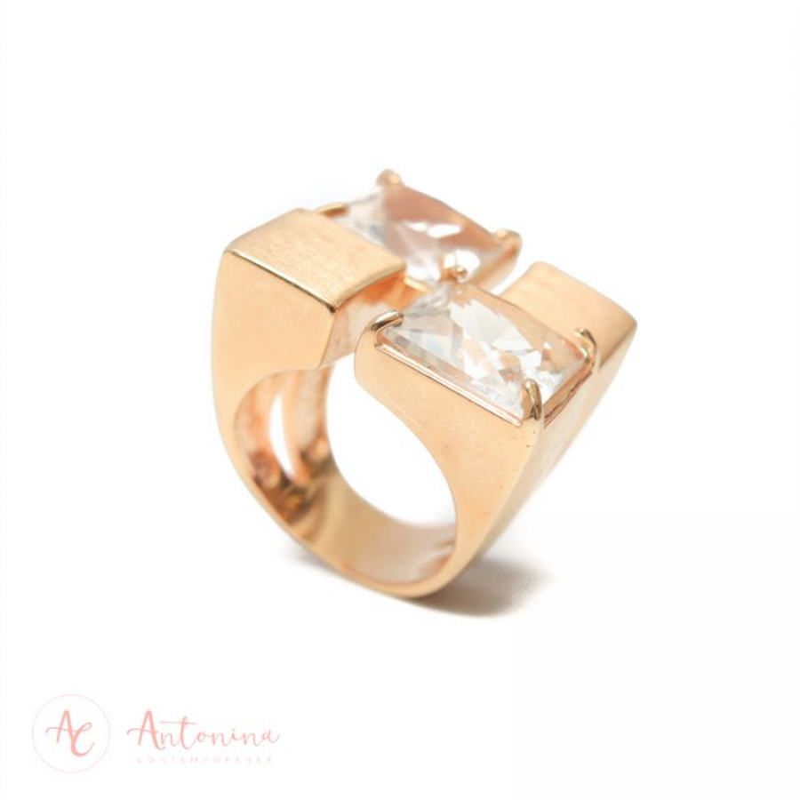 Anel Quadradinho Fosco Com Cristal Banhado Em Ouro 18k