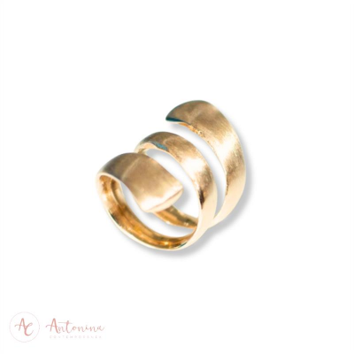 Anel Curvas Fosca Banhado Em Ouro 18k<br><span style='color:#fff;'>Joias</span>