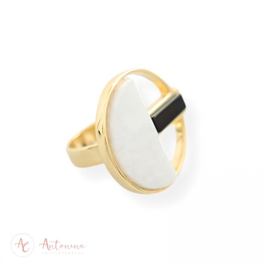 Anel Forma Redonda Amazonita Nude E Ônix Banhado Em Ouro 18k