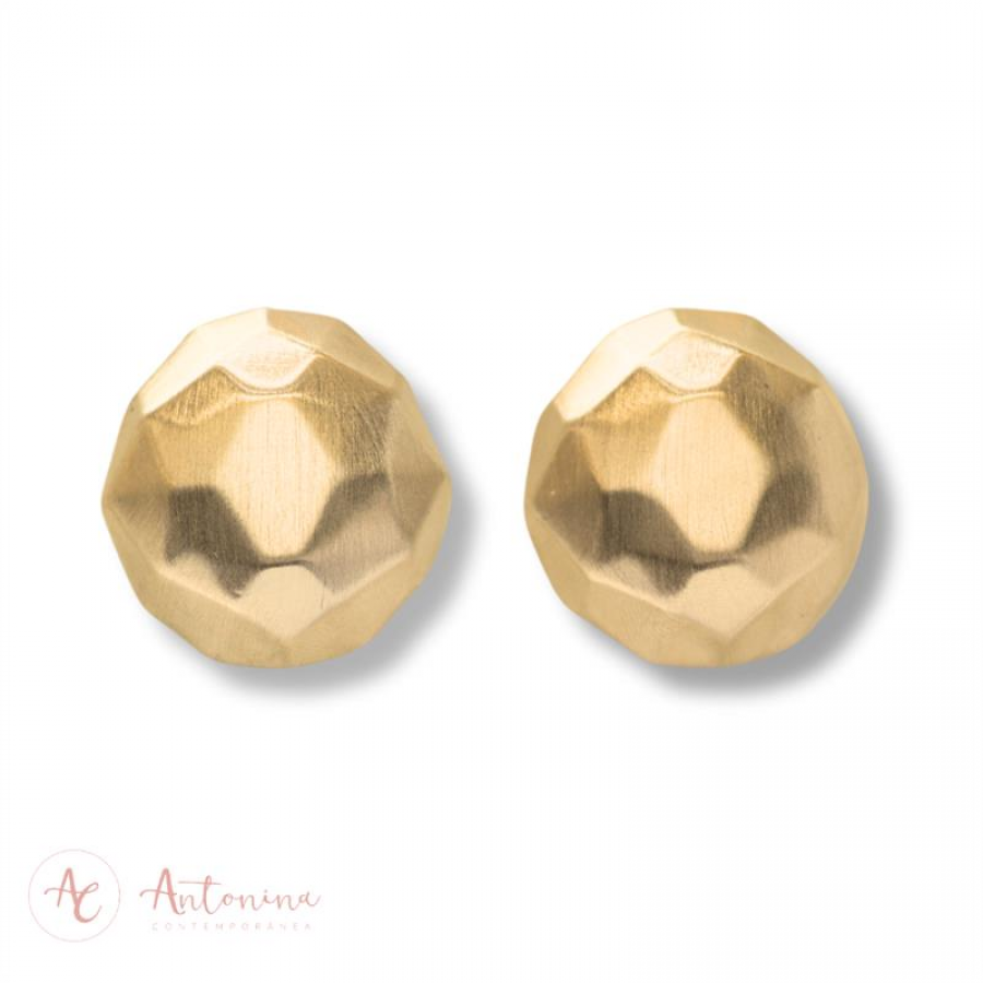 Brinco Bola Martelada Banhado Em Ouro 18k