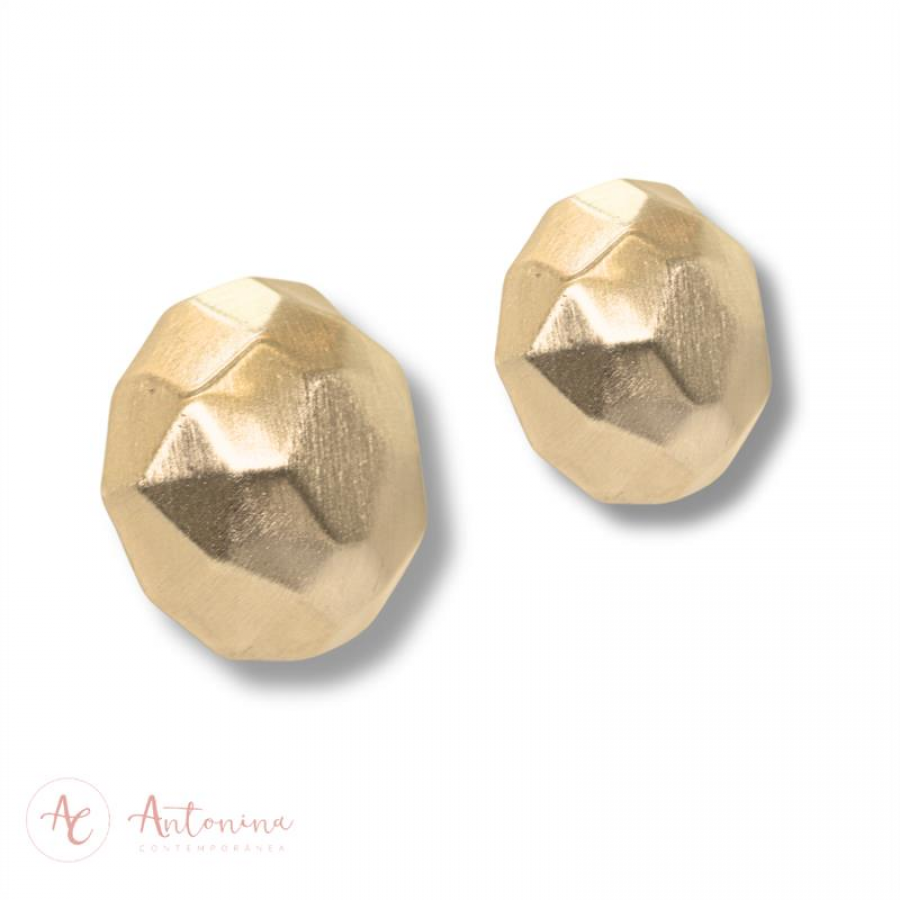 Brinco Bola Martelada Banhado Em Ouro 18k