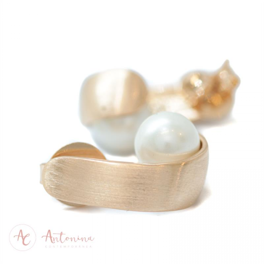 Brinco Pérola Invertido Banhado A Ouro 18k