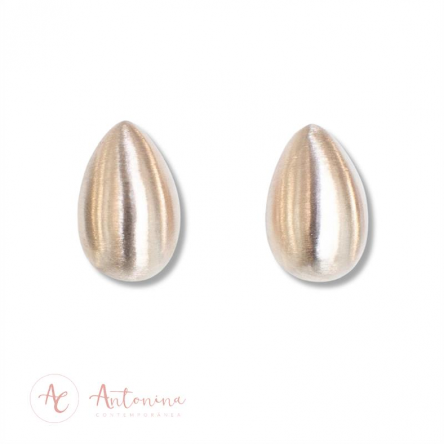 Brinco Gota Oval Banhado Em Ouro 18k