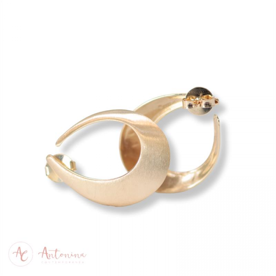 Brinco Chamas Grande Banhado Em Ouro 18k