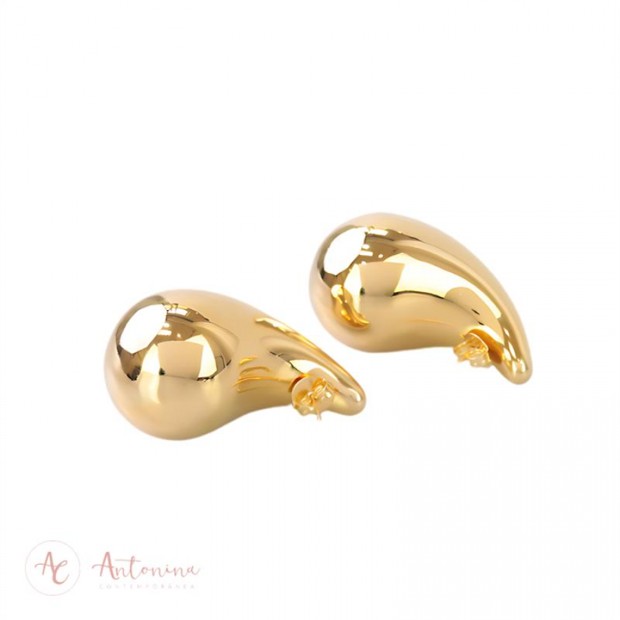 Brinco Gota Lisa M Banhado Em Ouro 18k