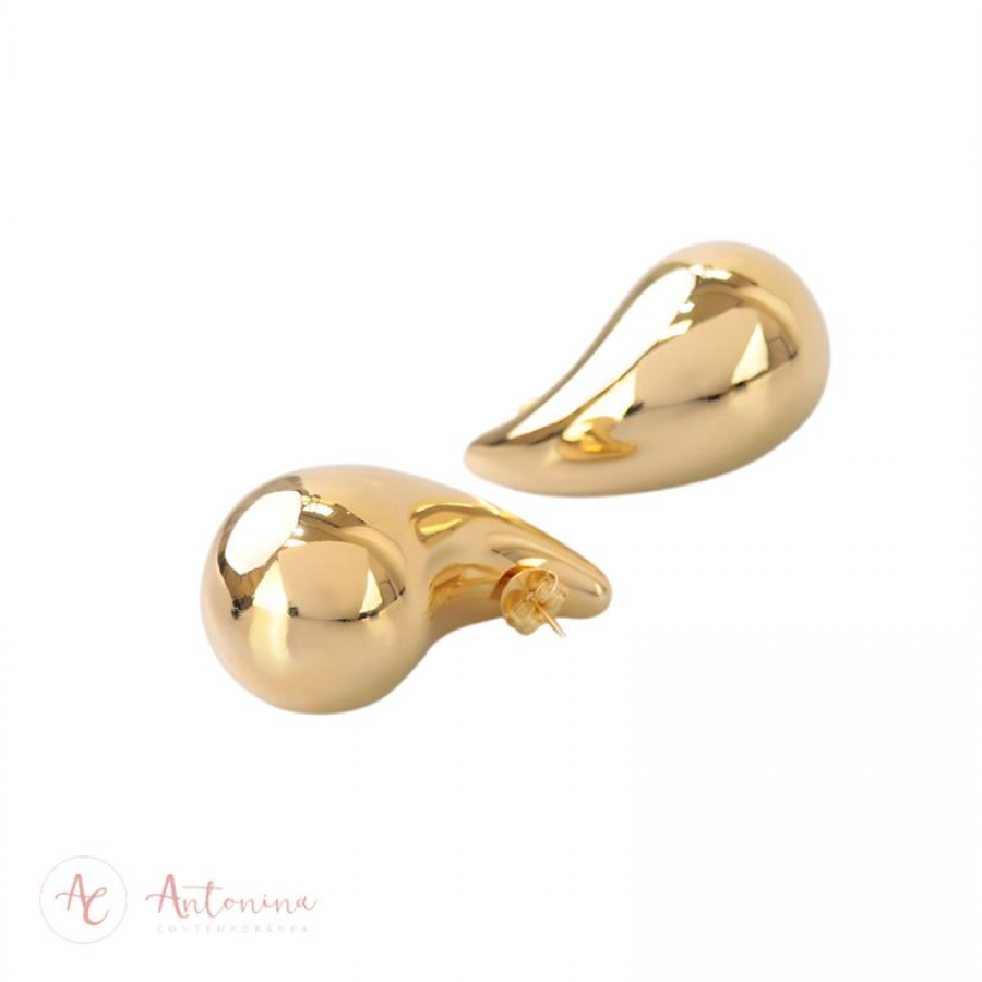 Brinco Gota Lisa M Banhado Em Ouro 18k