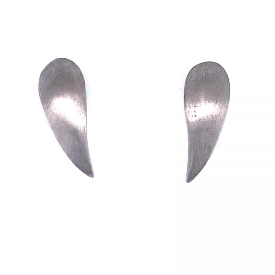 Brinco Gota Curva Banhado Em Ródio