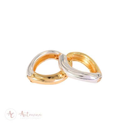 Brinco Argola Oval Curvy Duo<br><span style='color:#fff;'>Joias</span>