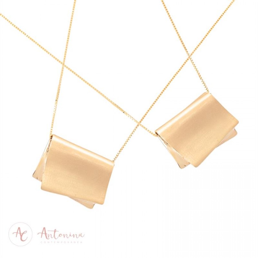Colar Quadrado Dobrado Dourado Banhado Em Ouro 18k