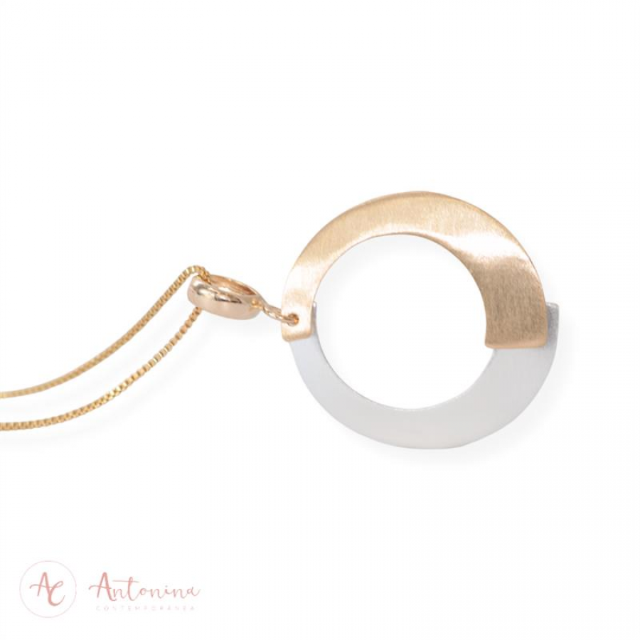 Colar Círculo Cruzado Misto Banhado Em Ouro 18k