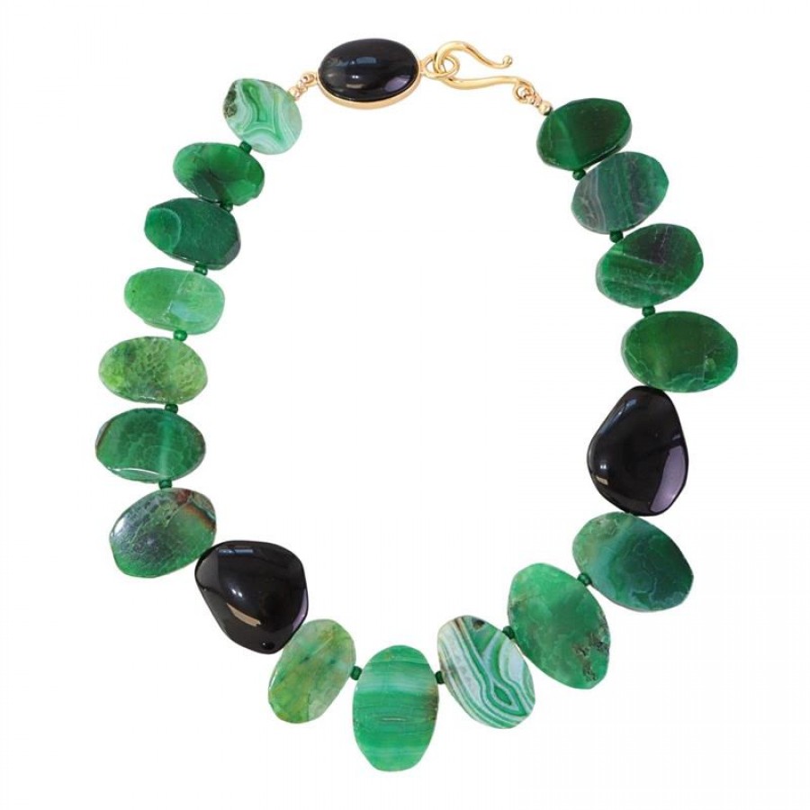 Colar Curto De Esmeralda Oval Com Fecho De Obsidiana