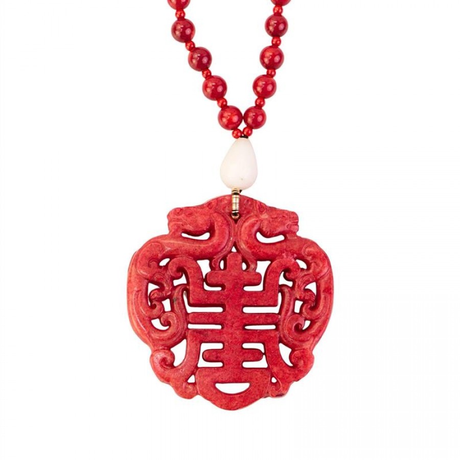 Colar Longo De Jade Vermelho E Quartzo Branco Com Mandala Vermelha 