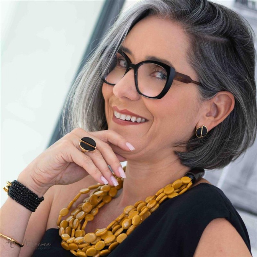 Pulseira 3 Voltas Ônix Com Fecho T Banhado Em Ouro 18k
