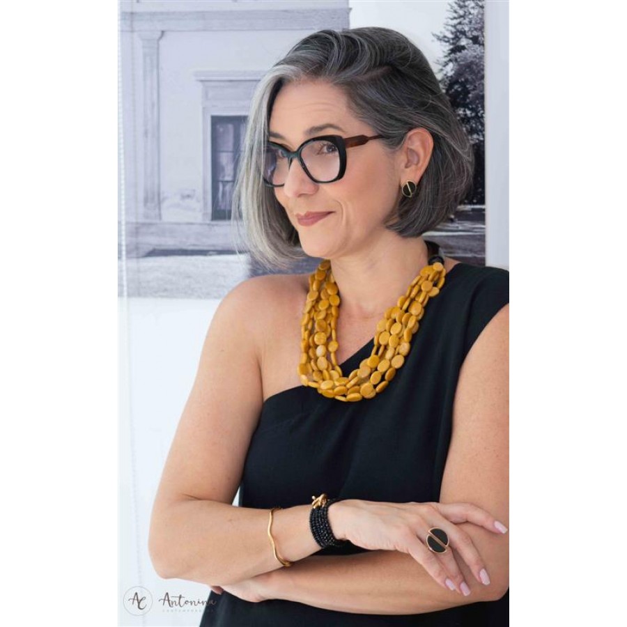 Pulseira 3 Voltas Ônix Com Fecho T Banhado Em Ouro 18k